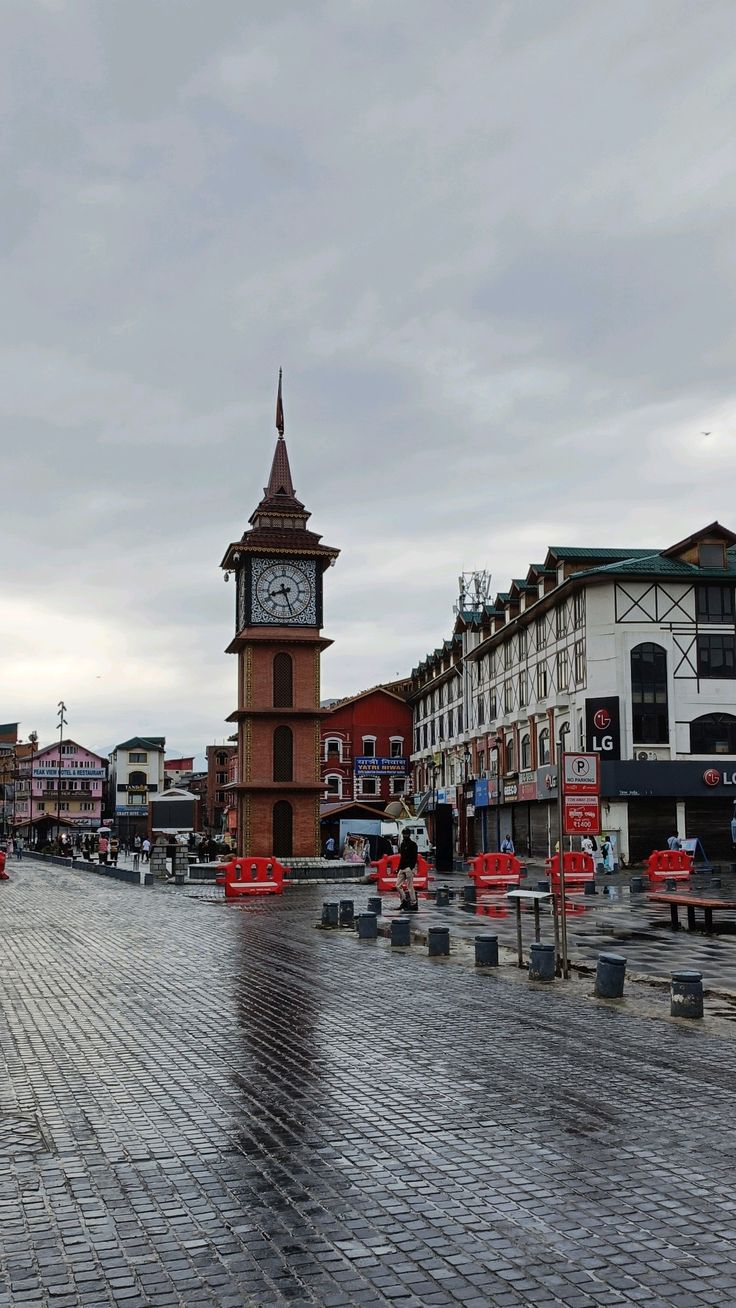 Kashmir Backpacking (Srinagar to Srinagar)